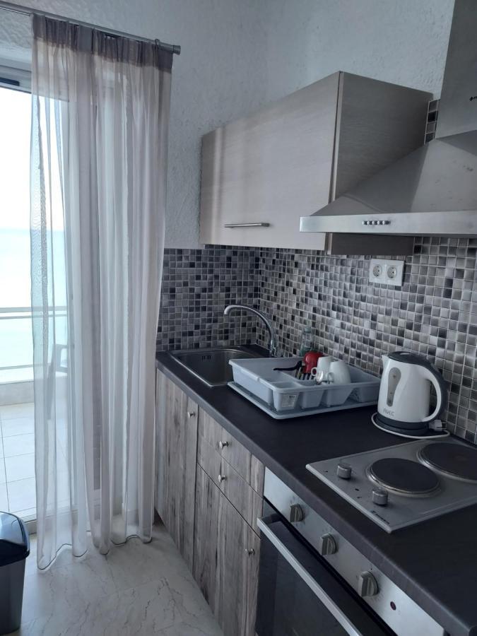 Aqua Apartments Лутра-Ореас-Эленис Экстерьер фото
